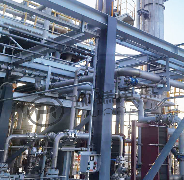 化工管道電伴熱現(xiàn)場(chǎng)安裝圖片 化工管道電伴熱現(xiàn)場(chǎng)安裝圖片